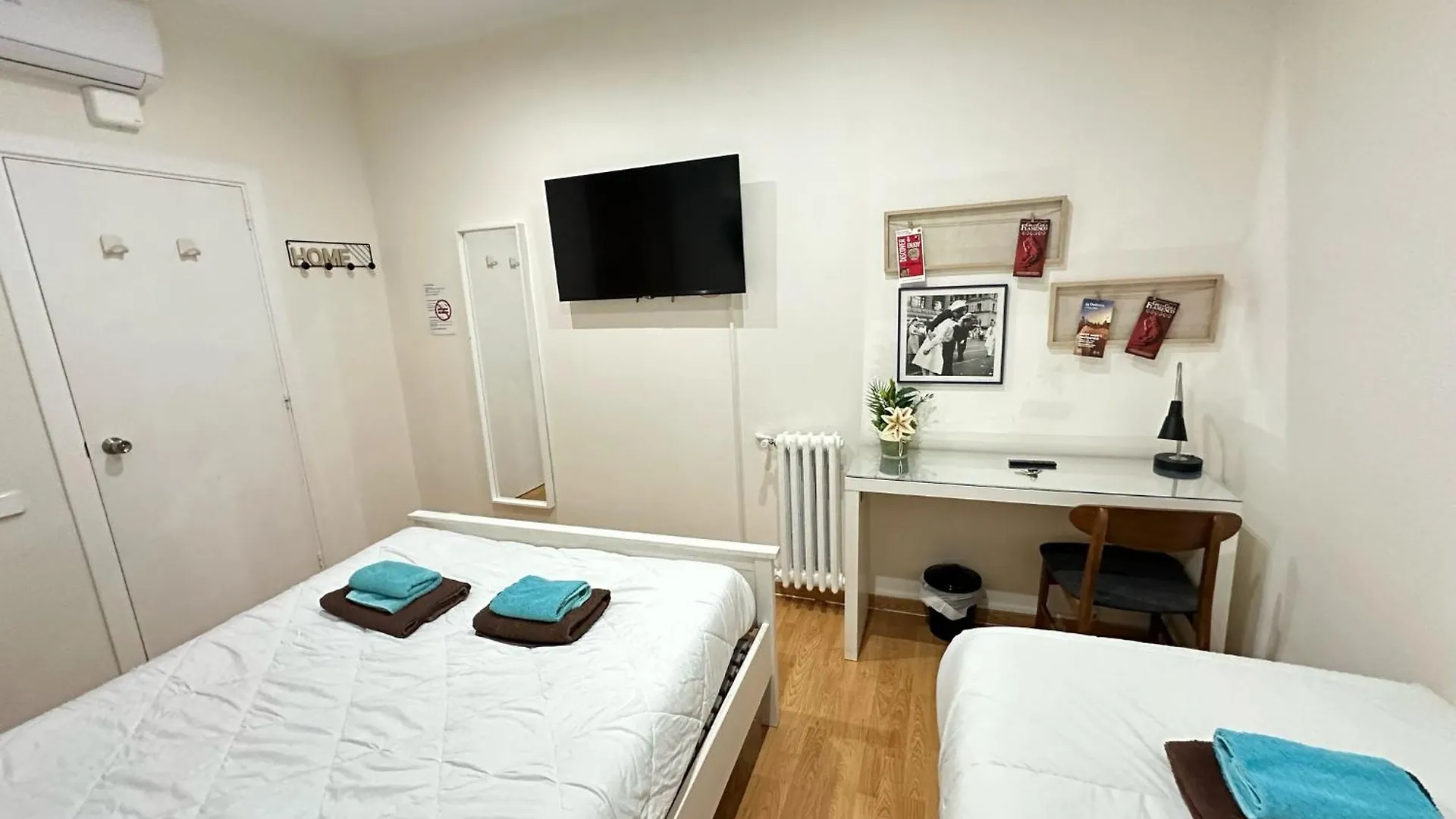 Alojamiento Mallor Barcelona Bed & Breakfast